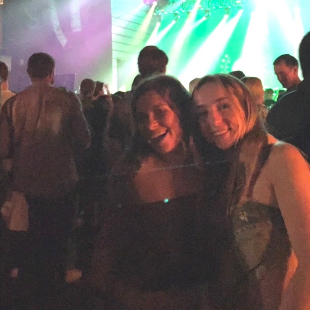 Meet your Posher, Gabby